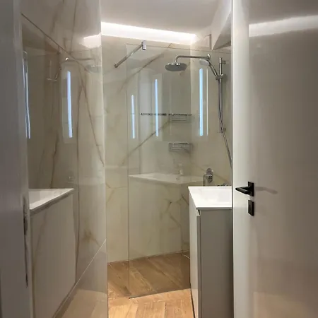 Sweet Luxury 2br Apartamento Nicósia